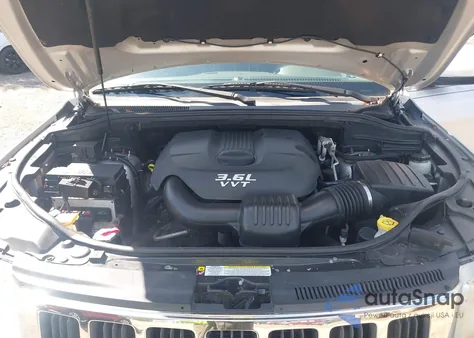 2012 Jeep Grand Cherokee Laredo from USA, damaged, VIN 1C4RJFAG5CC108670